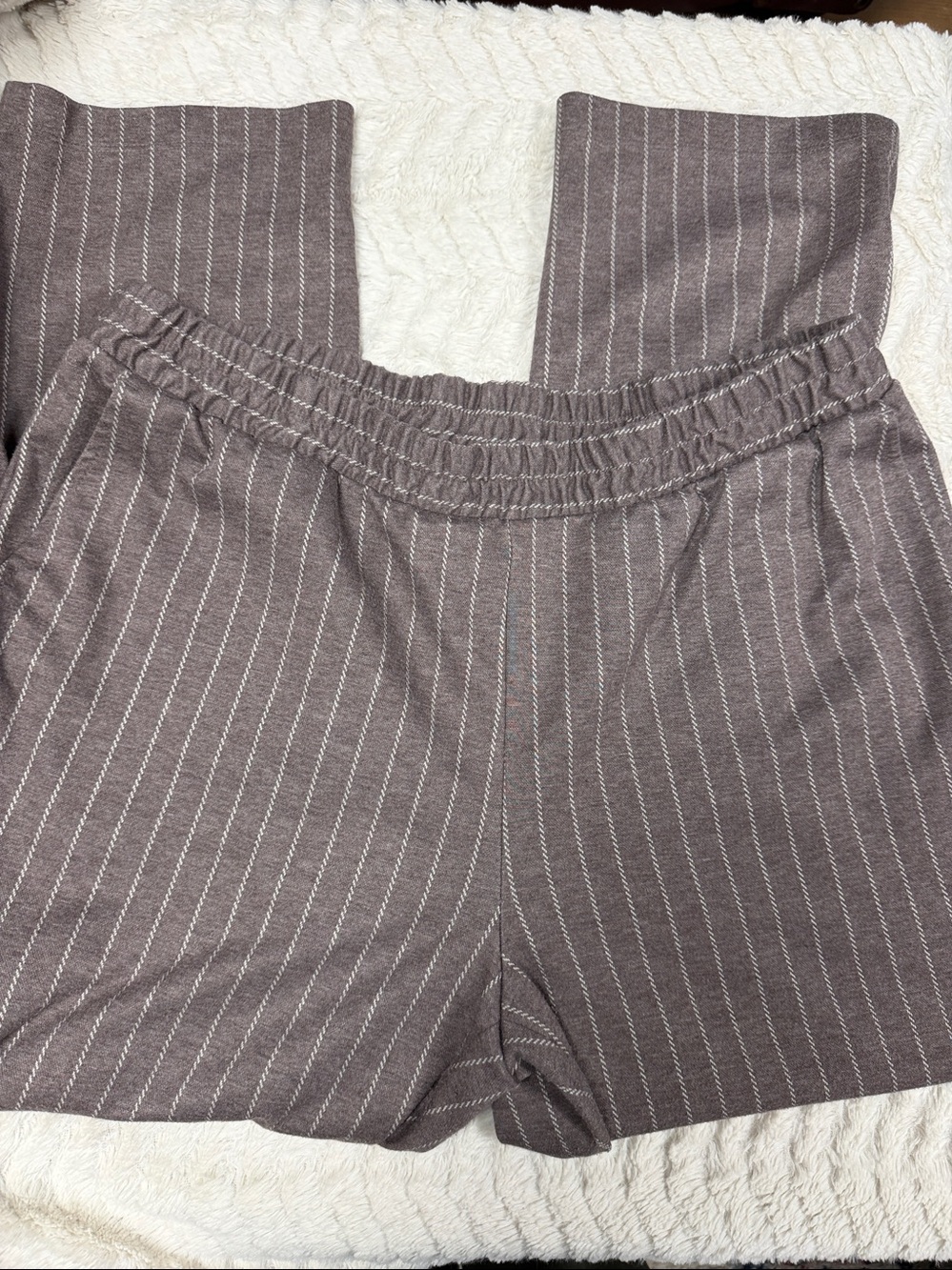 a new day Brown / White Pin Stripe 2 Pockets,Pull On Dress Pants, L